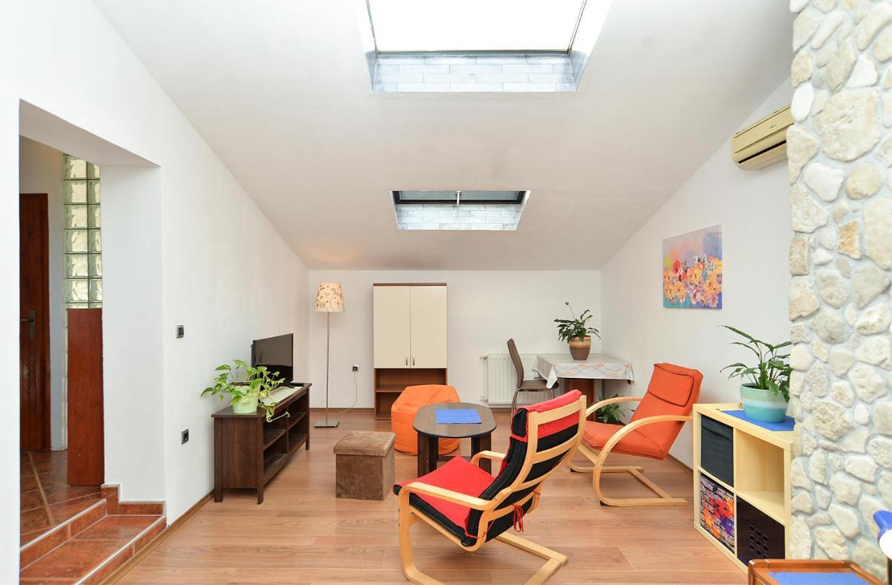 Apartment Puzar 295 *