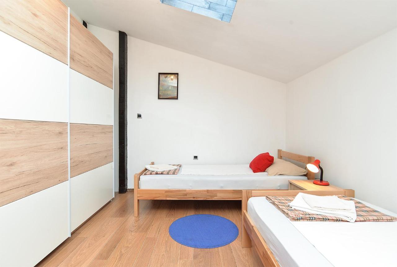 Puzar 295 Apartament *