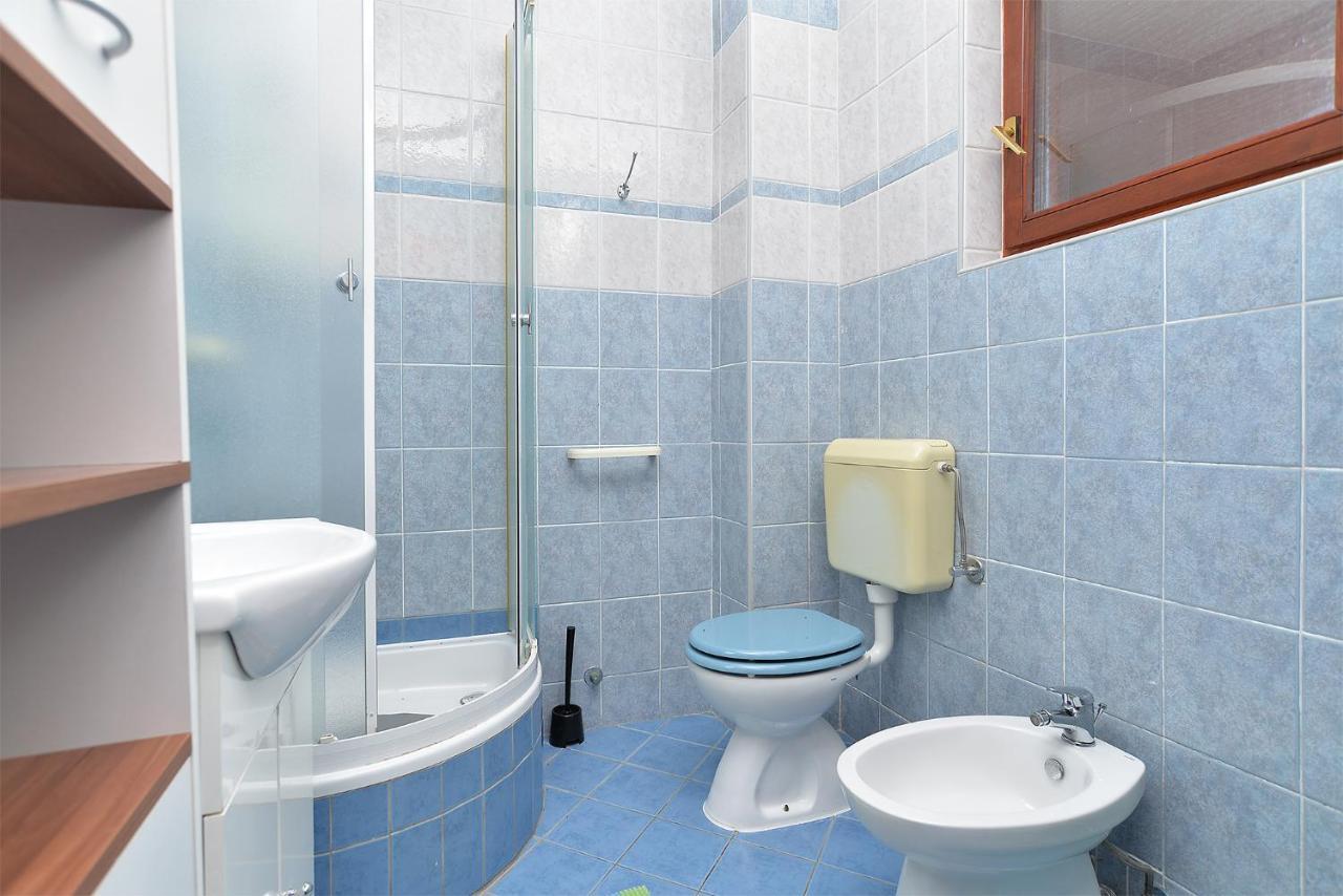 Puzar 295 Apartman Štinjan